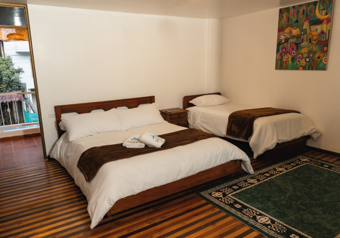 camas dobles de hotel